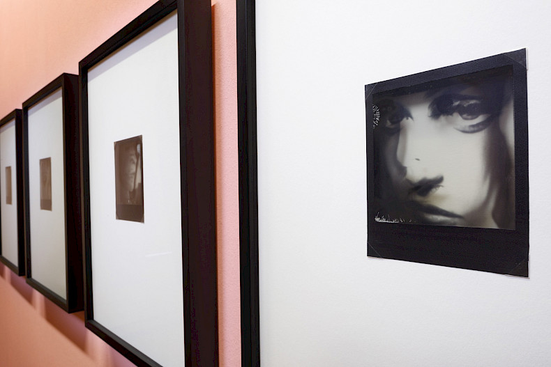 Antonia Gruber: GOOD WIFE. Exhibition view Kebbel Villa 2024. Photo: Clemens Mayer
