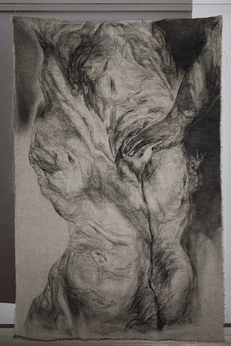 Polina Shcherbyna: OPEN SORE, 2023-24, Unprimed linen, olds, gelatin, custom-made pigment, 220 × 150 cm (Photo: Clemens Mayer)