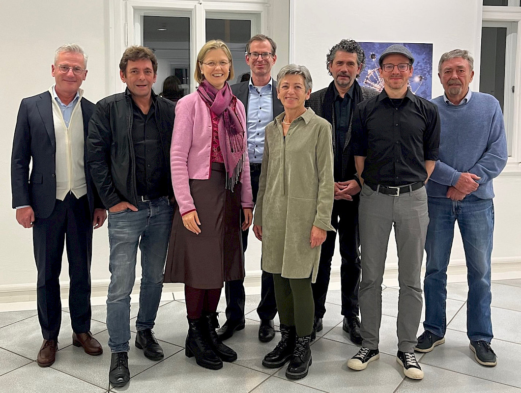 Board and advisory committee of the Friends of the Oberpfälzer Künstlerhaus (Photo © Bettina Biebl)