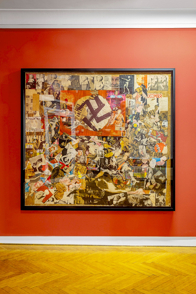 Boris Lurie: Lumumba is Dead (Adieu Amerique), 1961, Öl, Papiercollage, Spielkarten, Fotos und Altpapier auf Leinwand, 181 × 200 cm (Foto: Marcus Rebmann)
