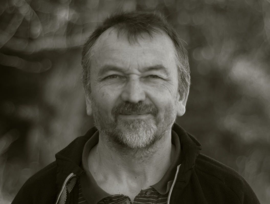 Der Künstler und Kursleiter Alois Achatz (Foto © Eva Achatz)